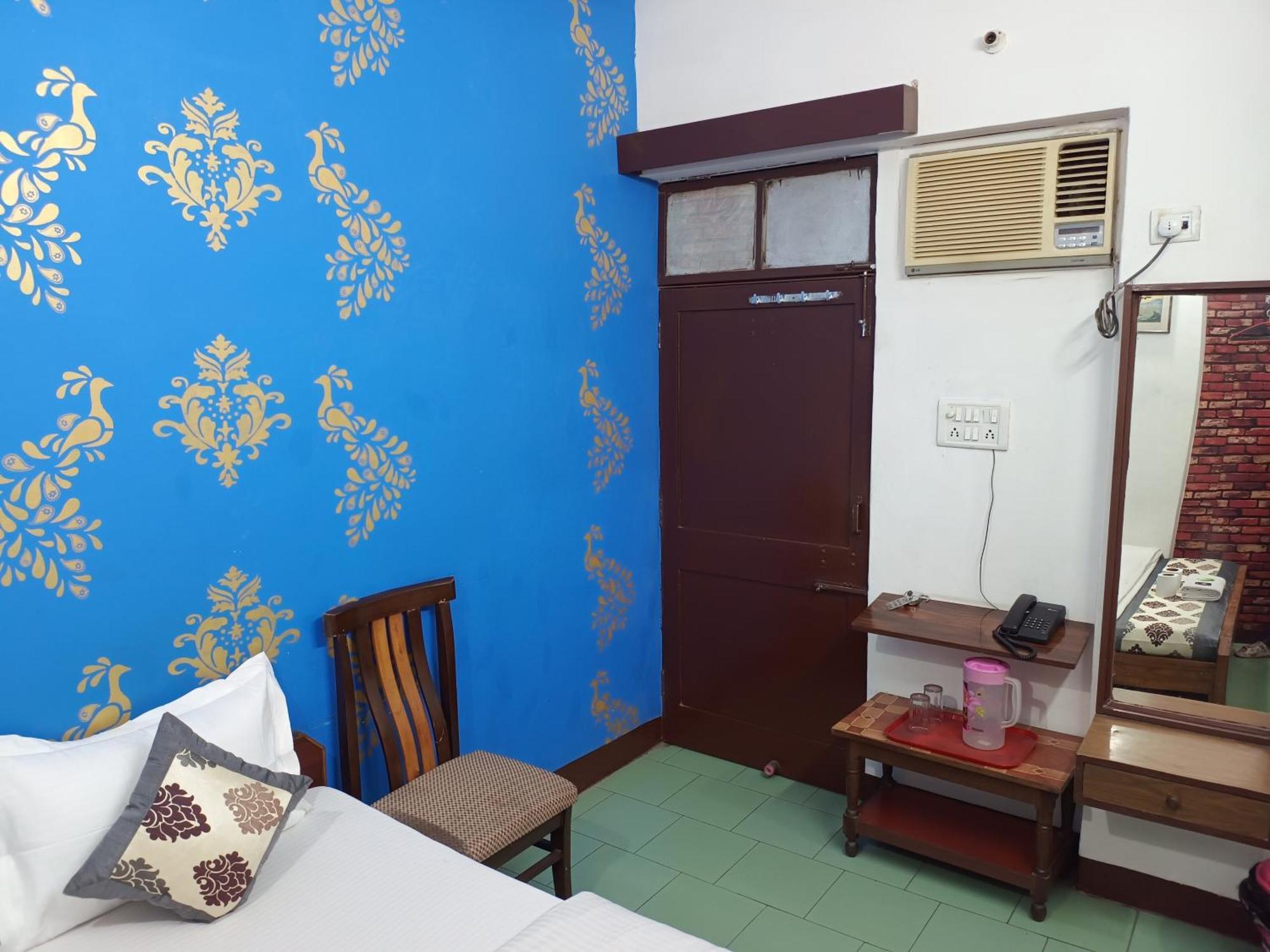 Hotel Majors Den Yeni Delhi Dış mekan fotoğraf