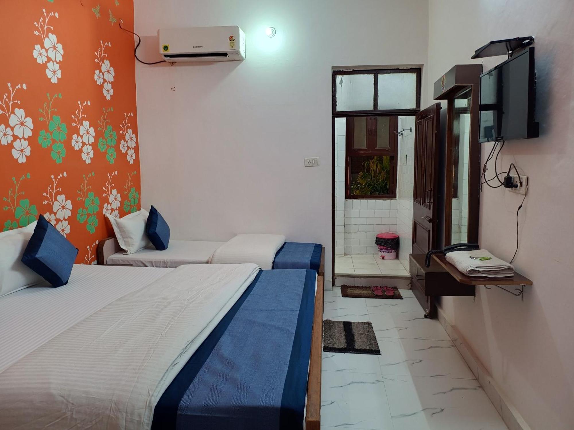 Hotel Majors Den Yeni Delhi Dış mekan fotoğraf