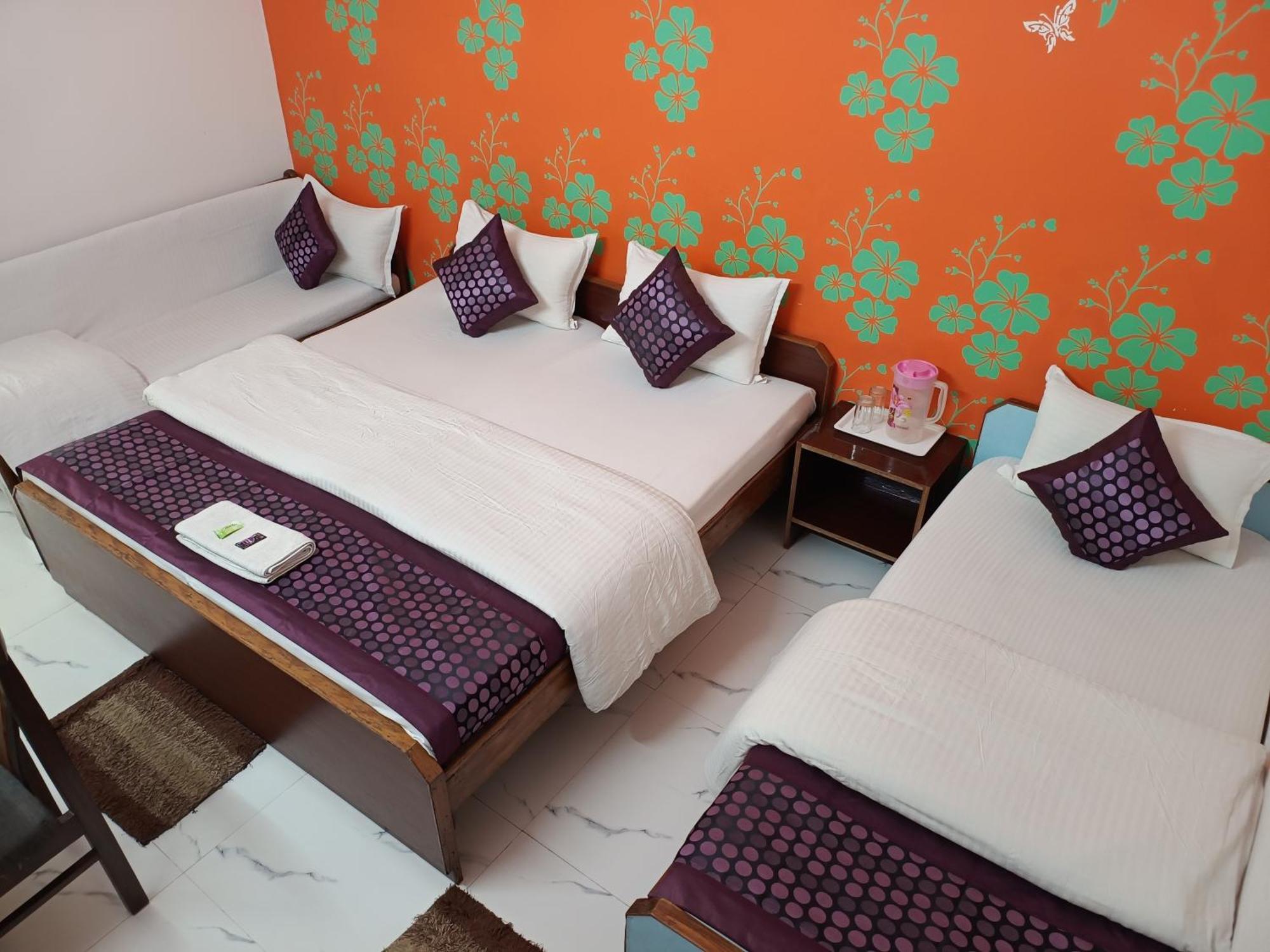 Hotel Majors Den Yeni Delhi Dış mekan fotoğraf