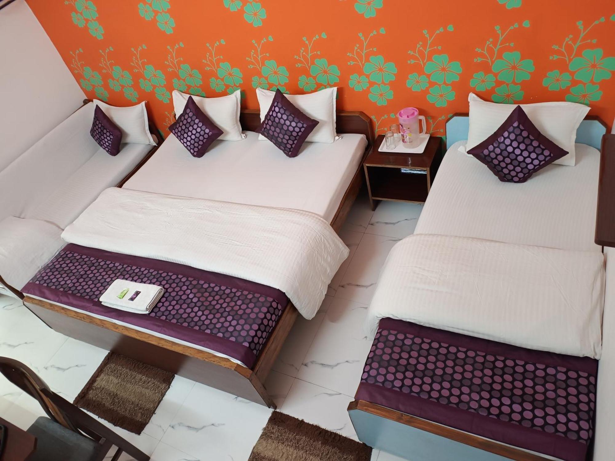 Hotel Majors Den Yeni Delhi Dış mekan fotoğraf